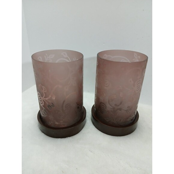 ​Pair Elements Mauve Frosted Etched Floral Glass Candle Holders Wood Base - Picture 1 of 6